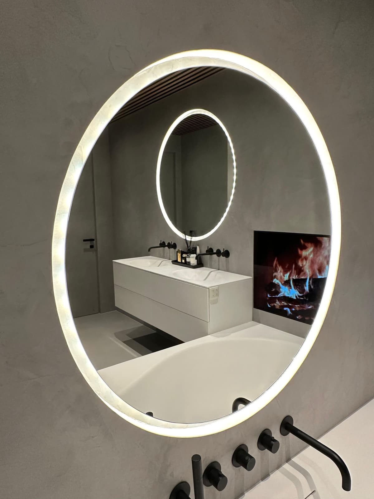 Feel Home team at work